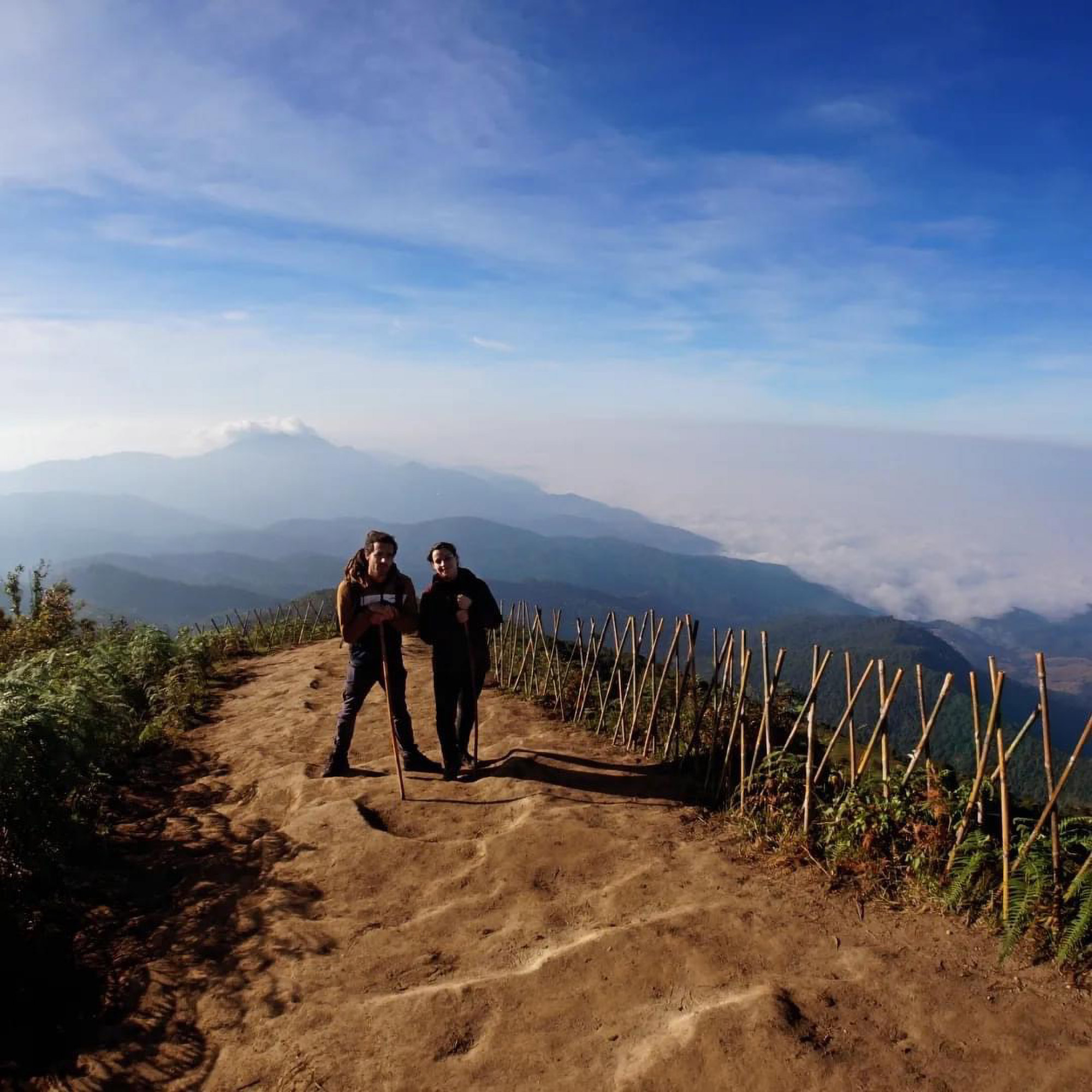 Trek dans le parc national de Doi Inthanon, et rencontre avec les Karens